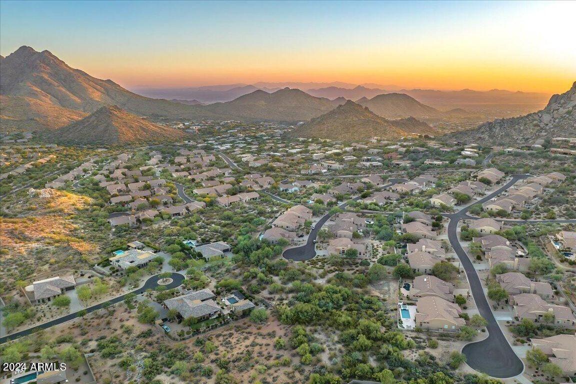11558 E BUCKSKIN Trail