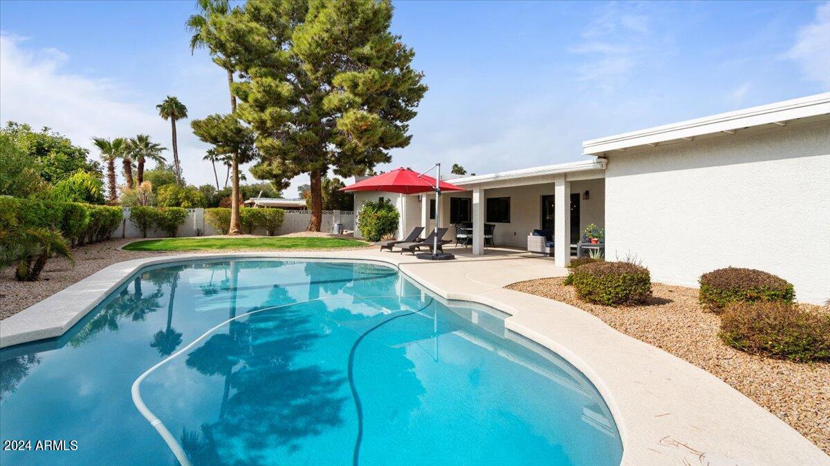 5349 E MARILYN Road