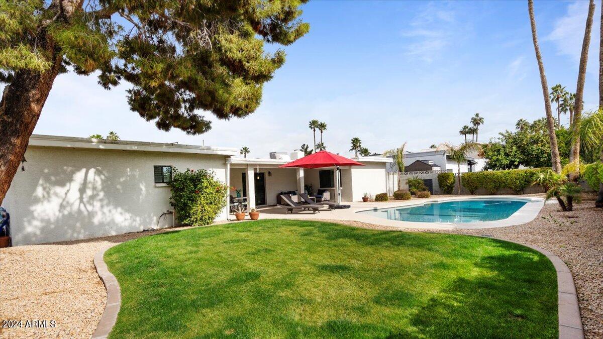 5349 E MARILYN Road