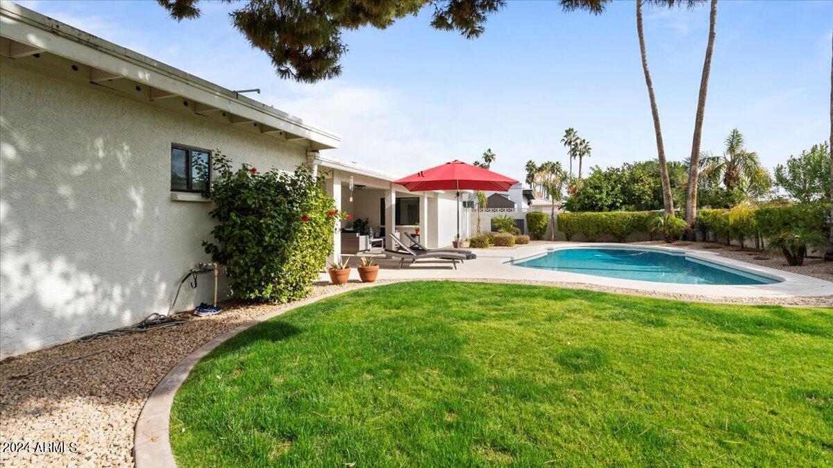 5349 E MARILYN Road