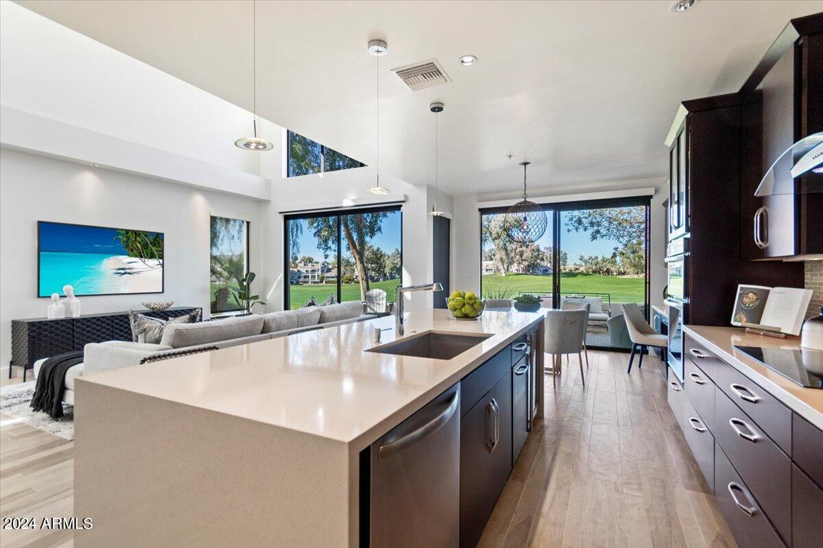 7222 E GAINEY RANCH Road Unit: 126