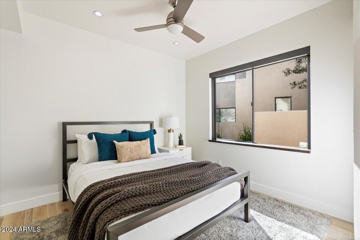 7222 E GAINEY RANCH Road Unit: 126