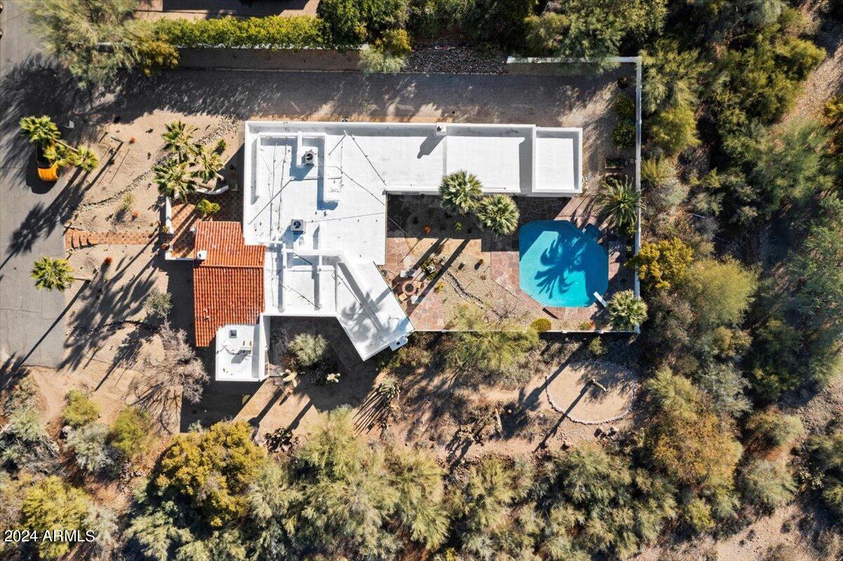 8642 N Cardinal Drive