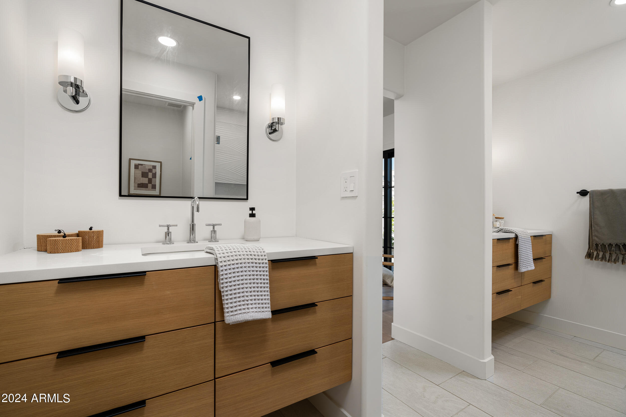 7770 E Camelback Road Unit: 17