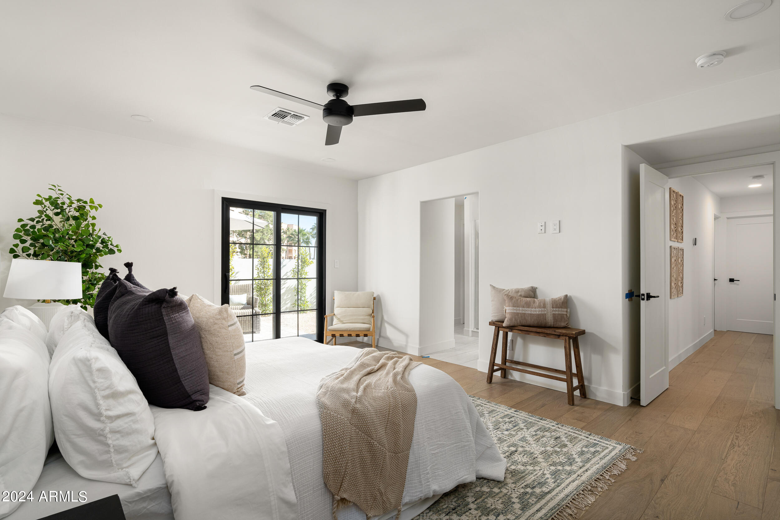 7770 E Camelback Road Unit: 17