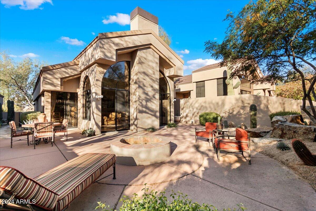 25150 N WINDY WALK Drive # 6