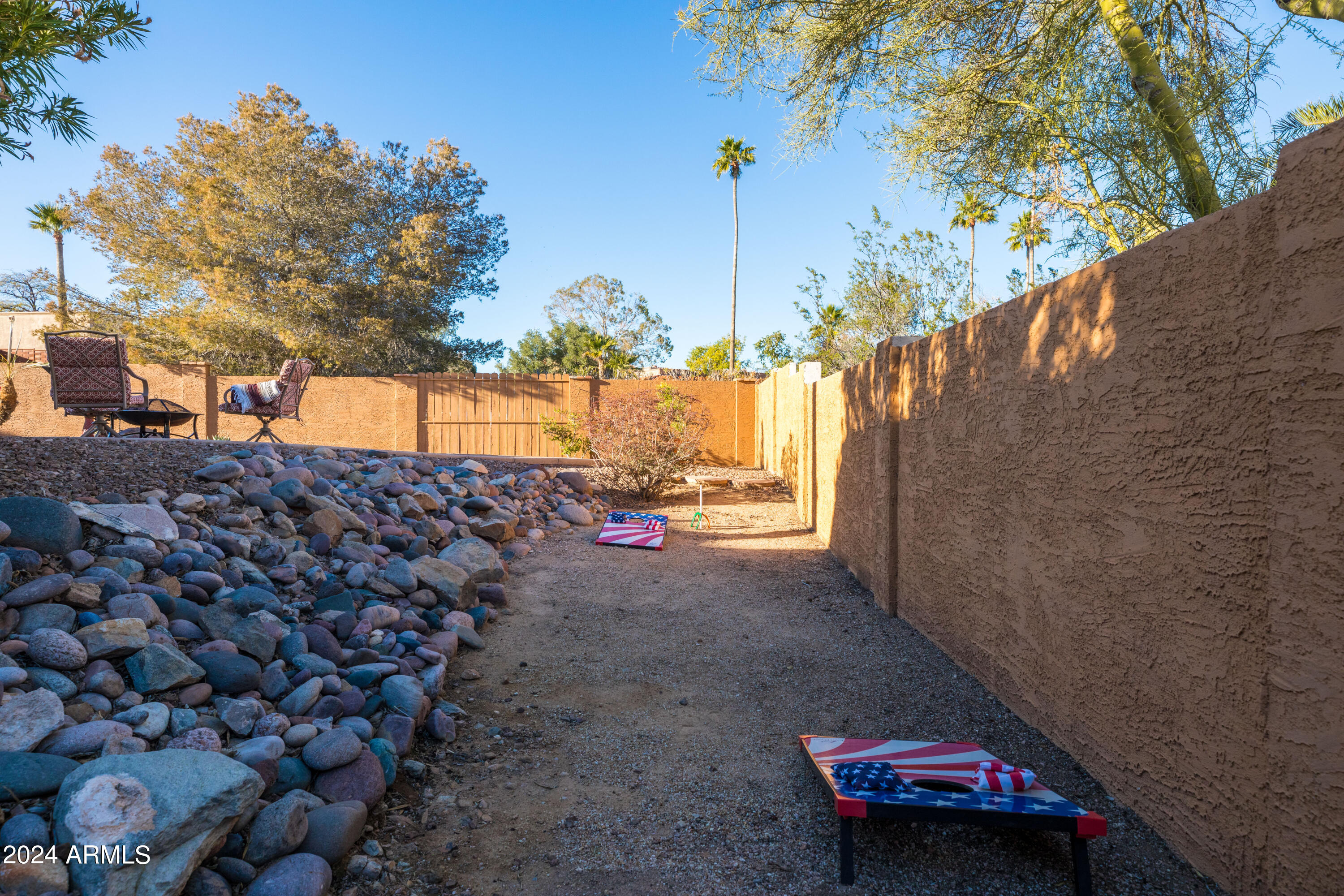 15902 E GENOA Way