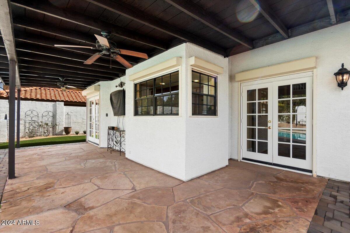 5406 E PIPING ROCK Road