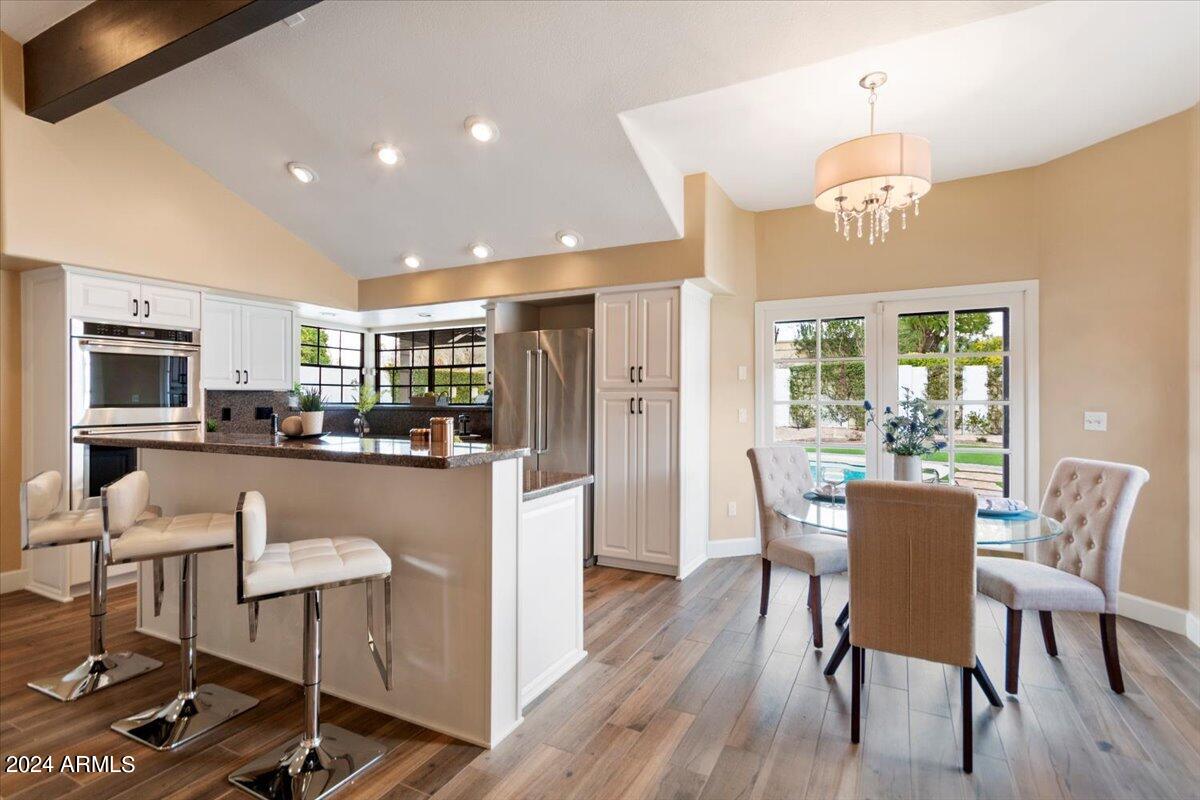 5406 E PIPING ROCK Road