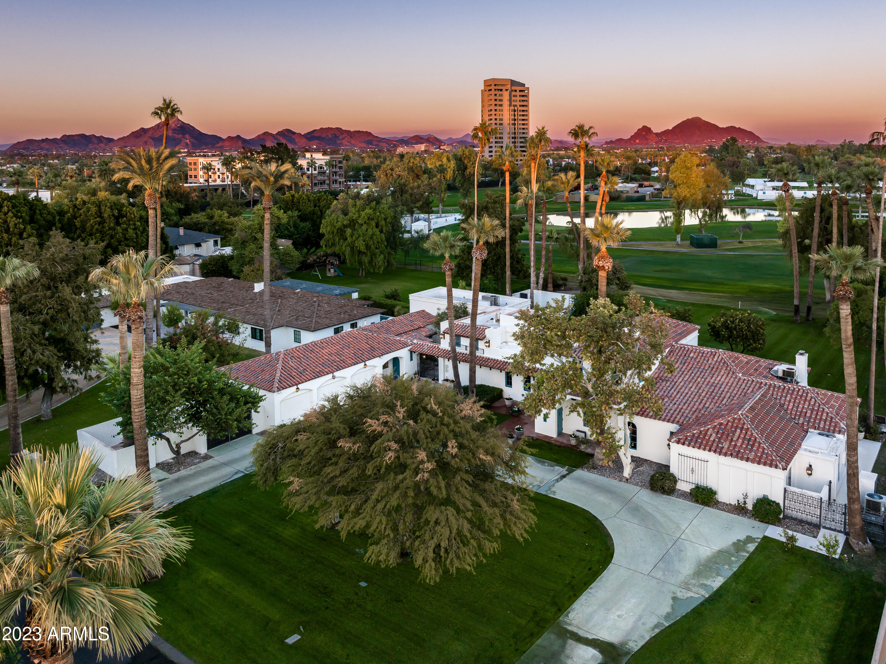 85 N Country Club Drive