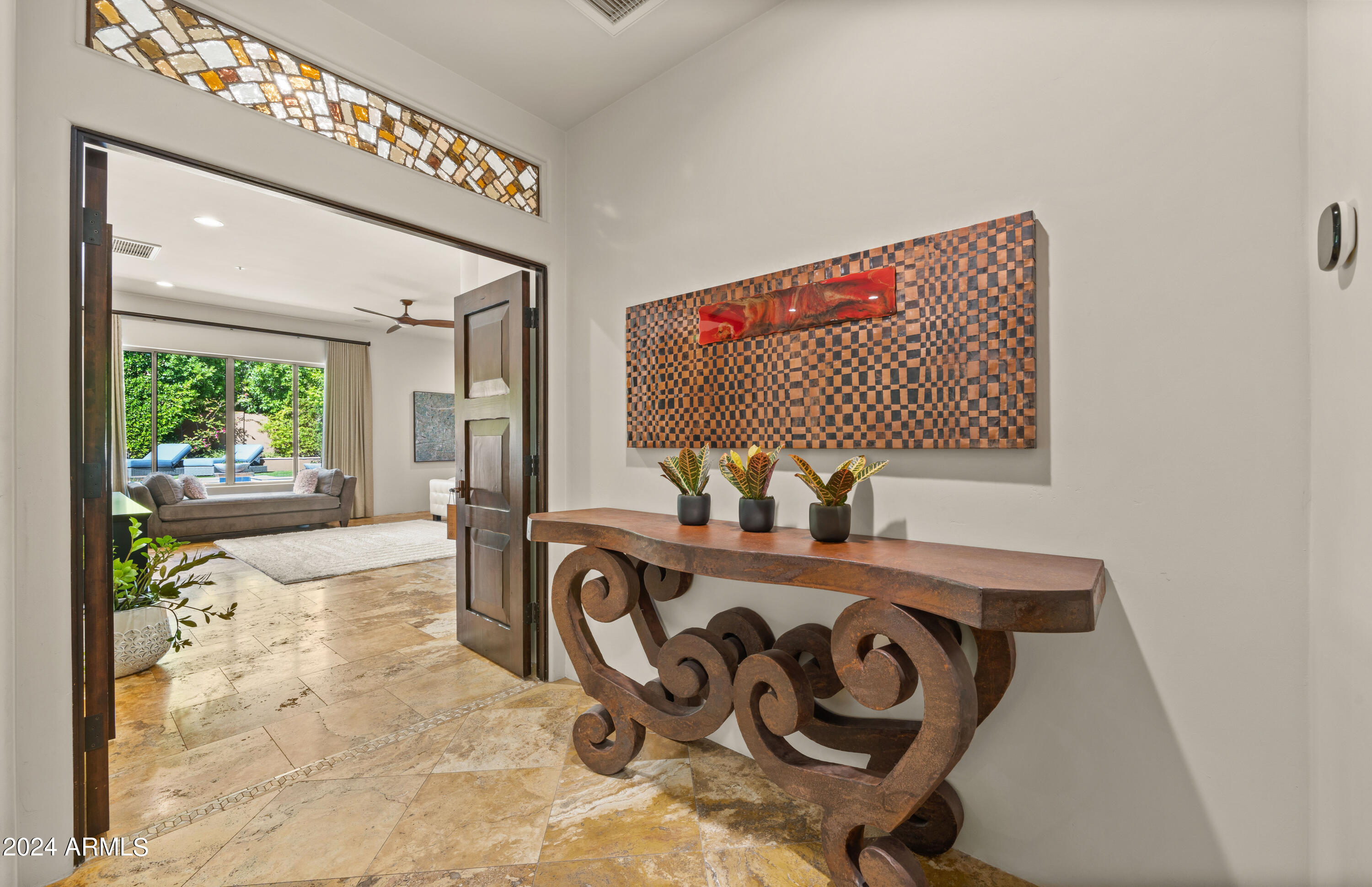 8942 E CALLE DE LAS BRISAS --