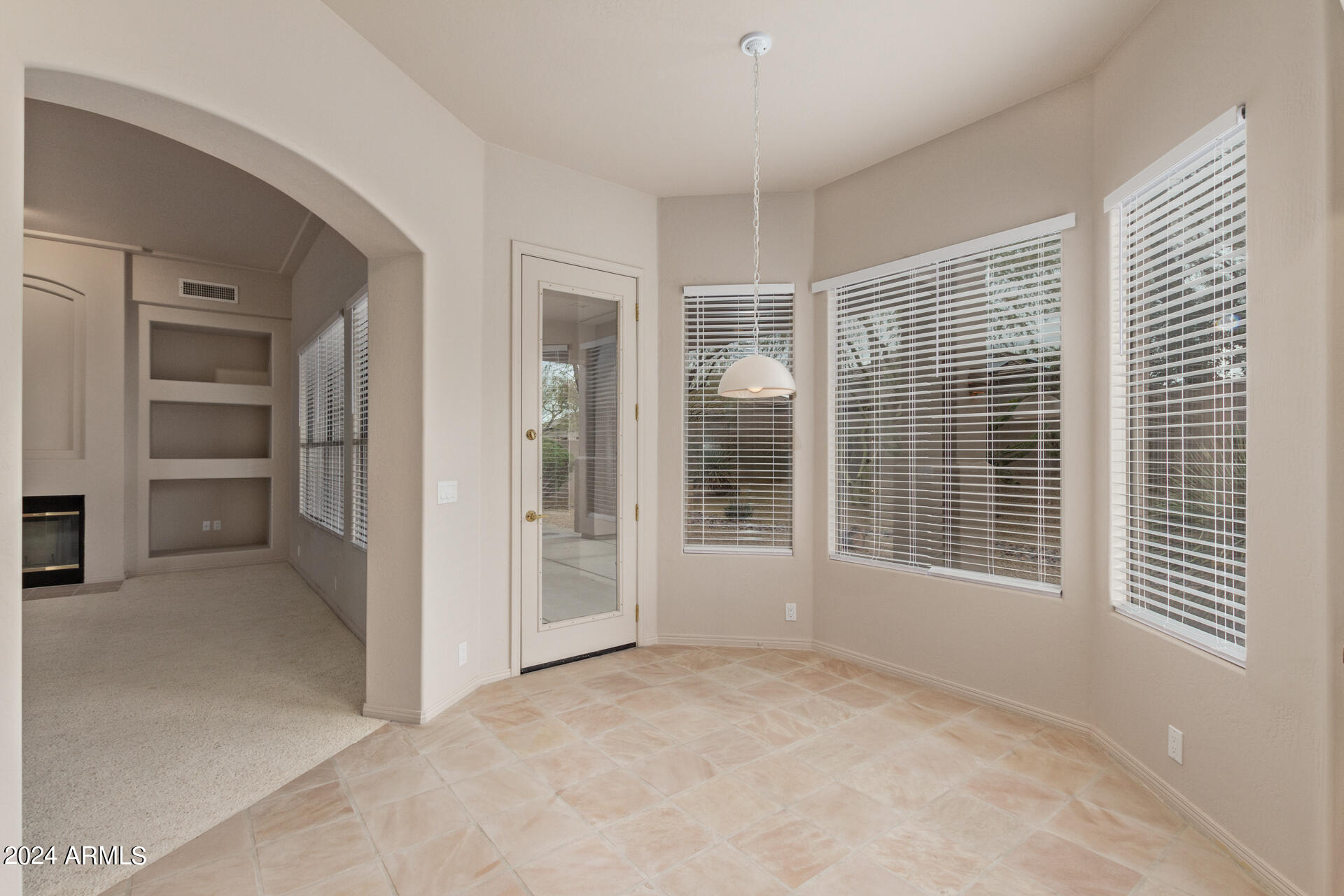 6924 E MIGHTY SAGUARO Way
