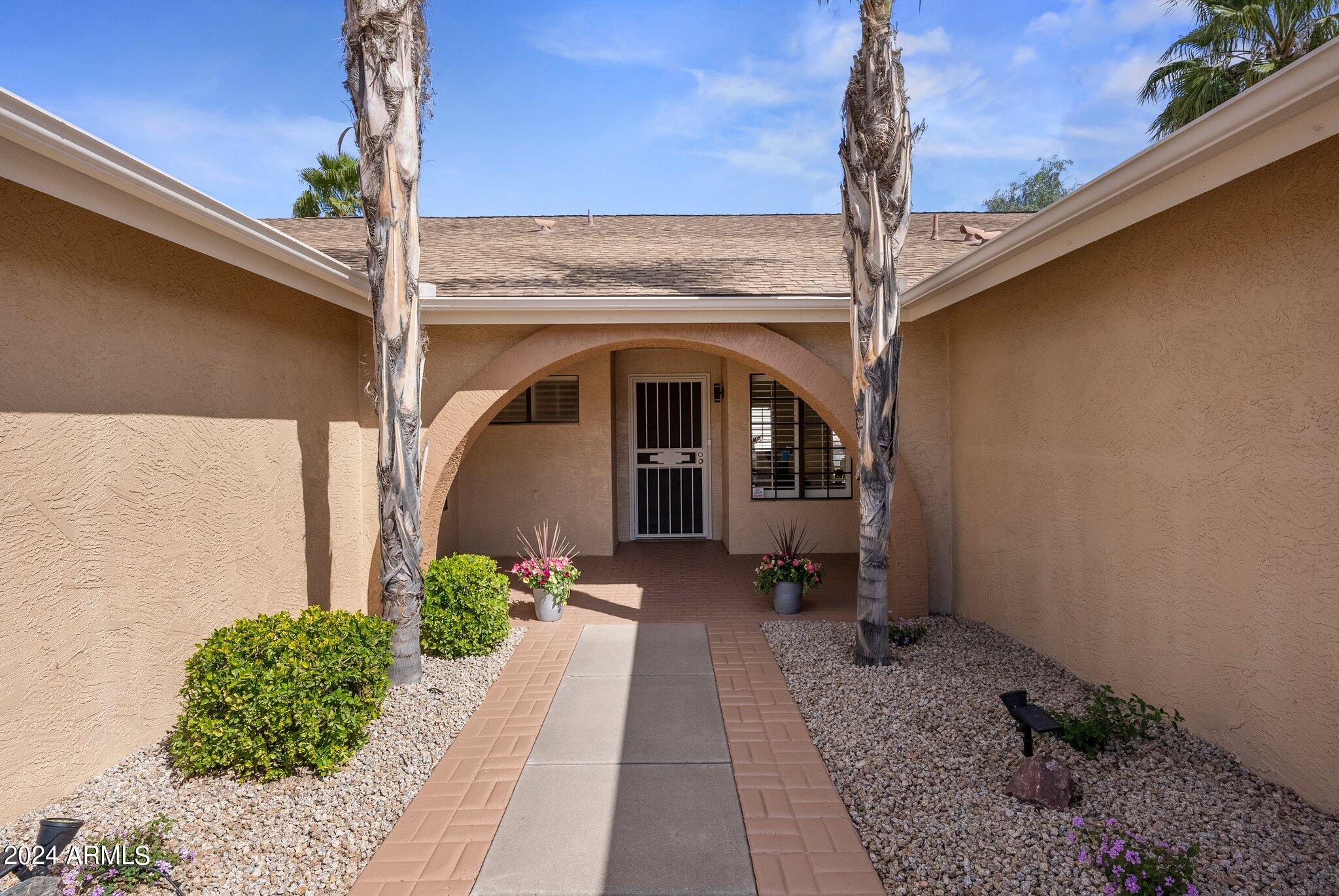 6846 E KELTON Lane