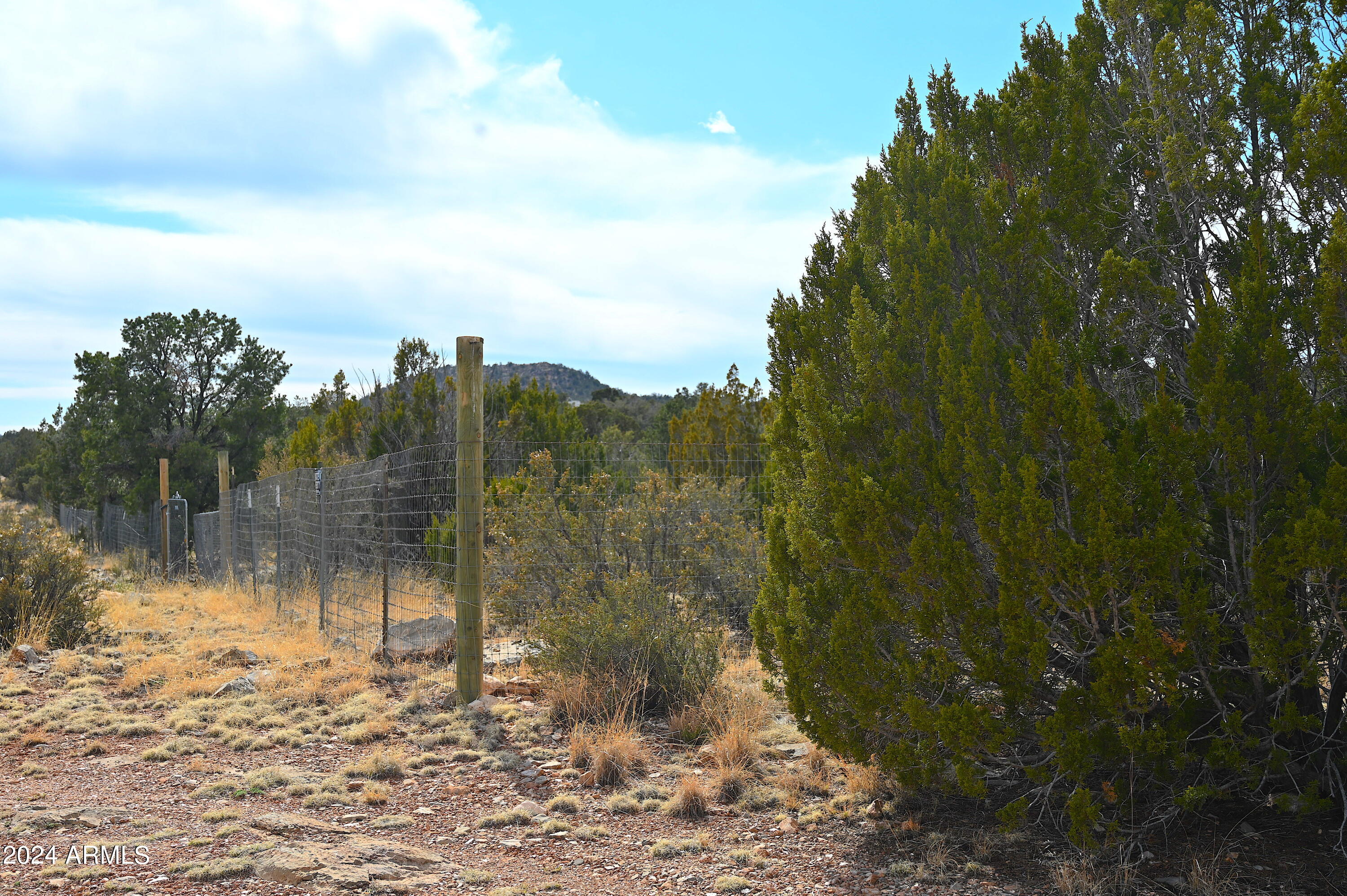 33550 W GALLINA Road