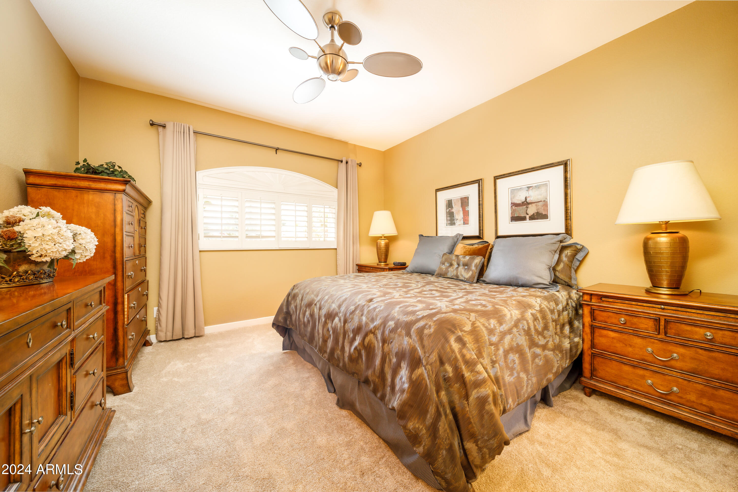 8653 E ROYAL PALM Road # 2016