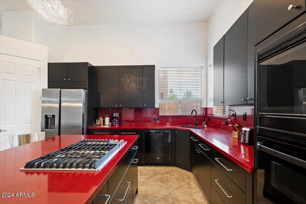 5319 E Woodridge Drive