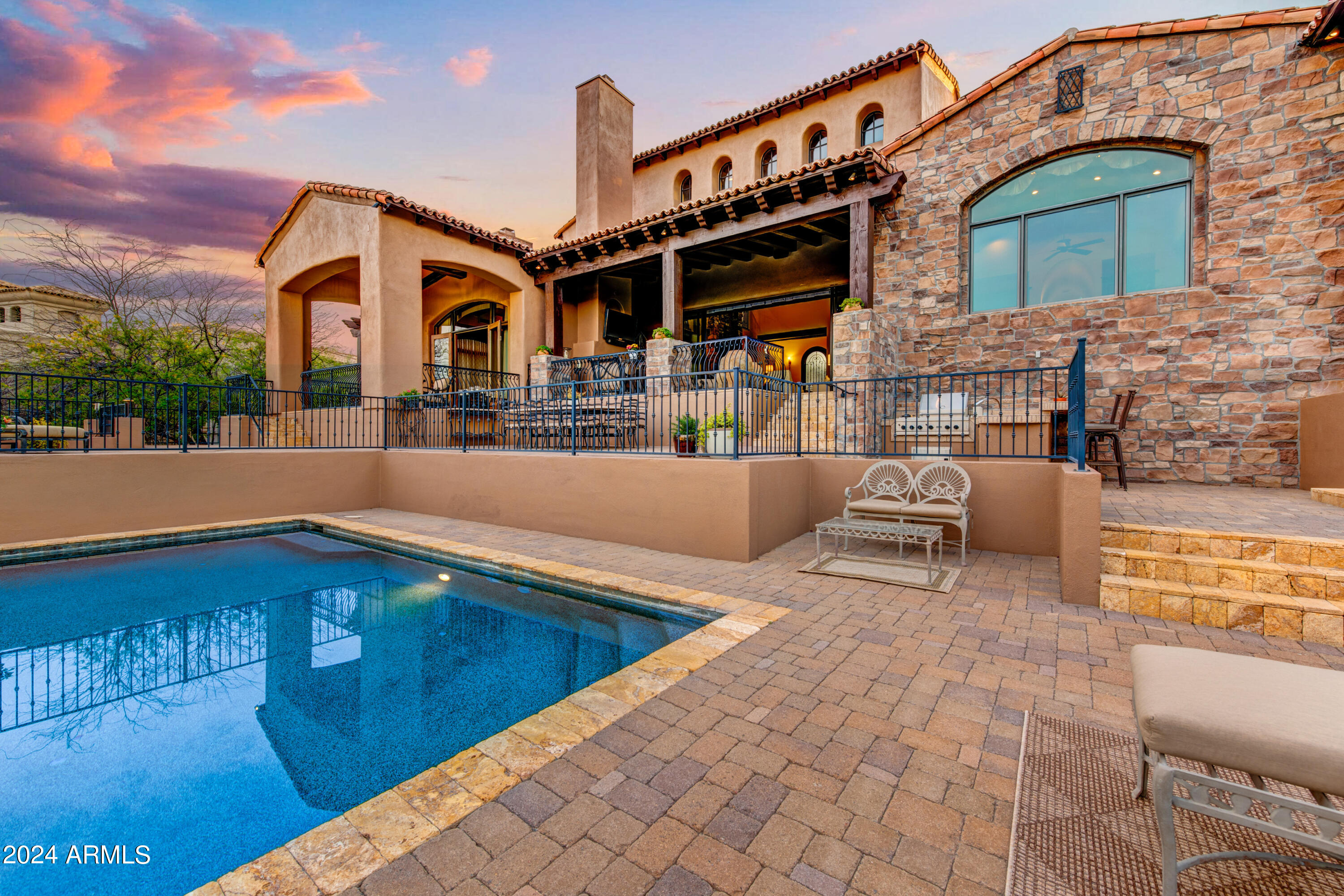 9205 N FIRERIDGE Trail