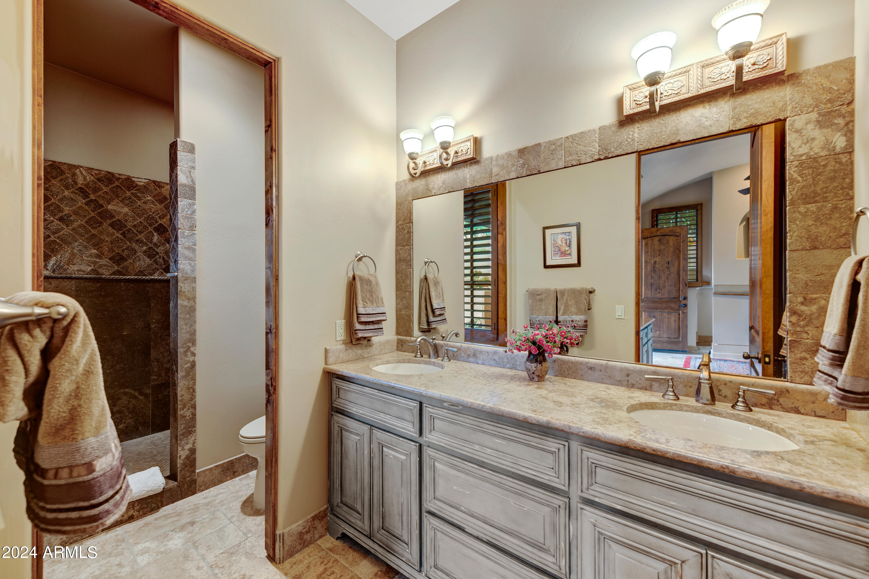 9205 N FIRERIDGE Trail