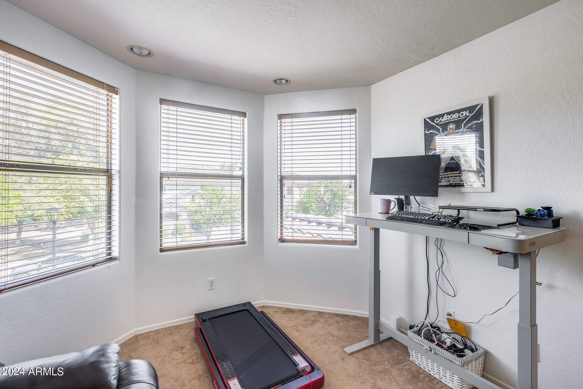 2431 E FREMONT Road
