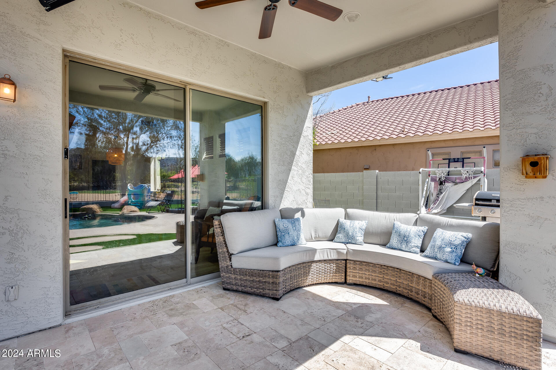 2431 E FREMONT Road