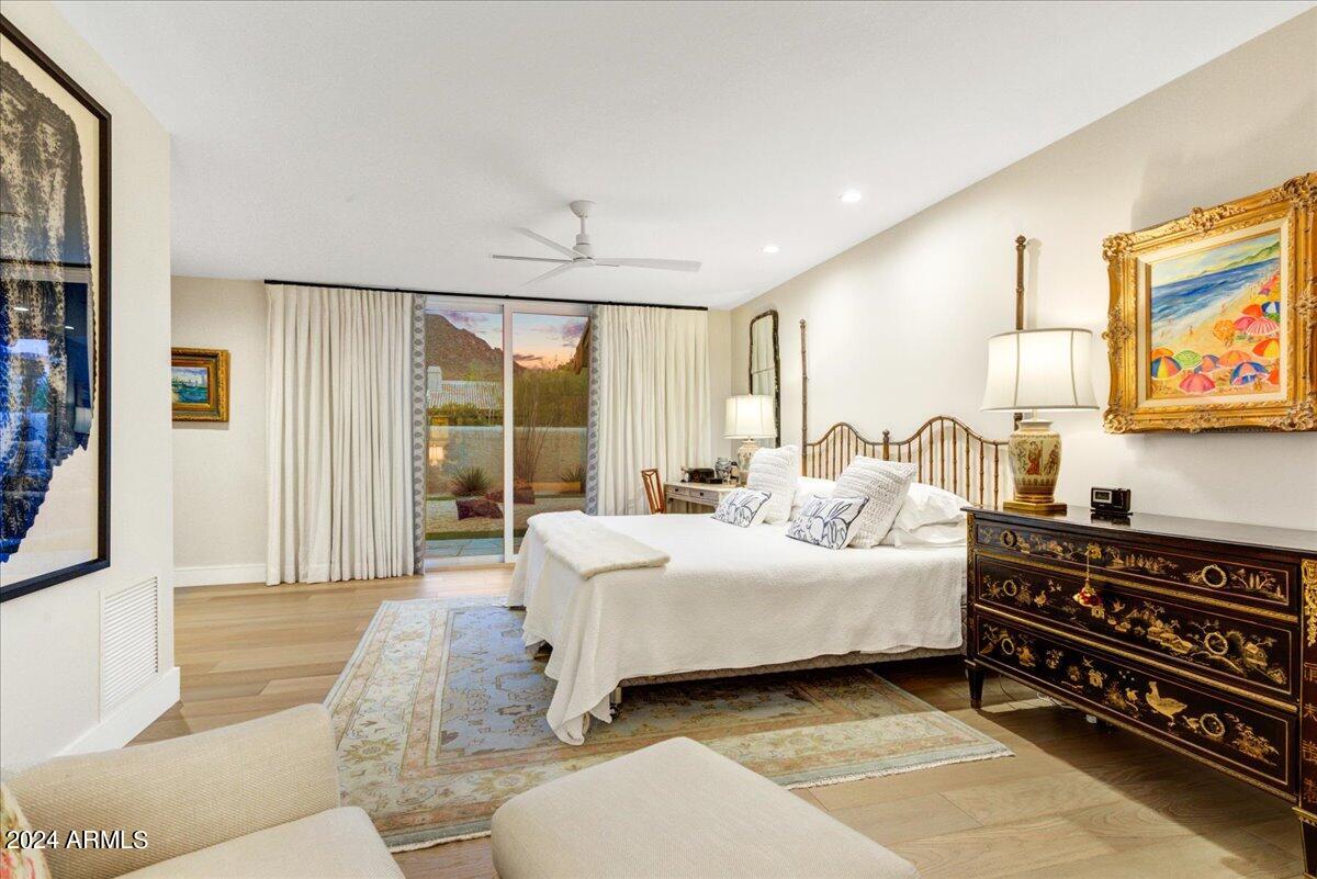 4436 E CAMELBACK Road # 35
