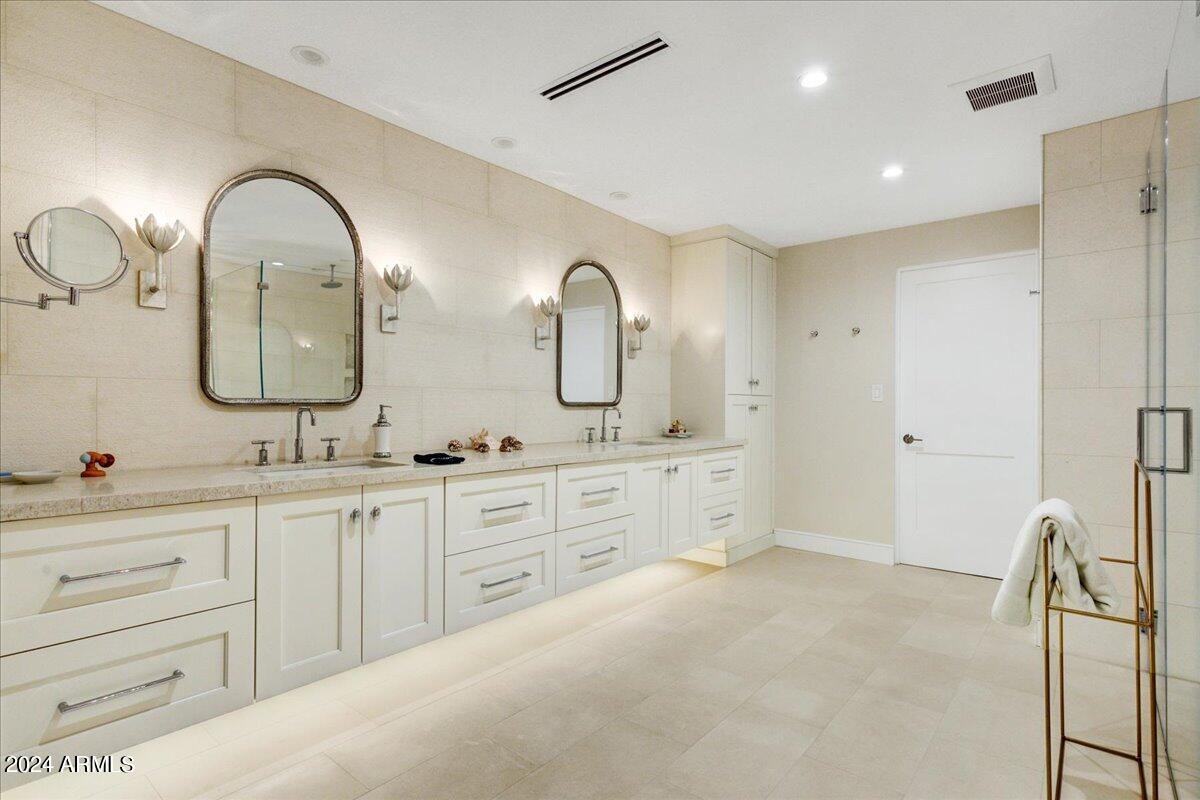4436 E CAMELBACK Road # 35