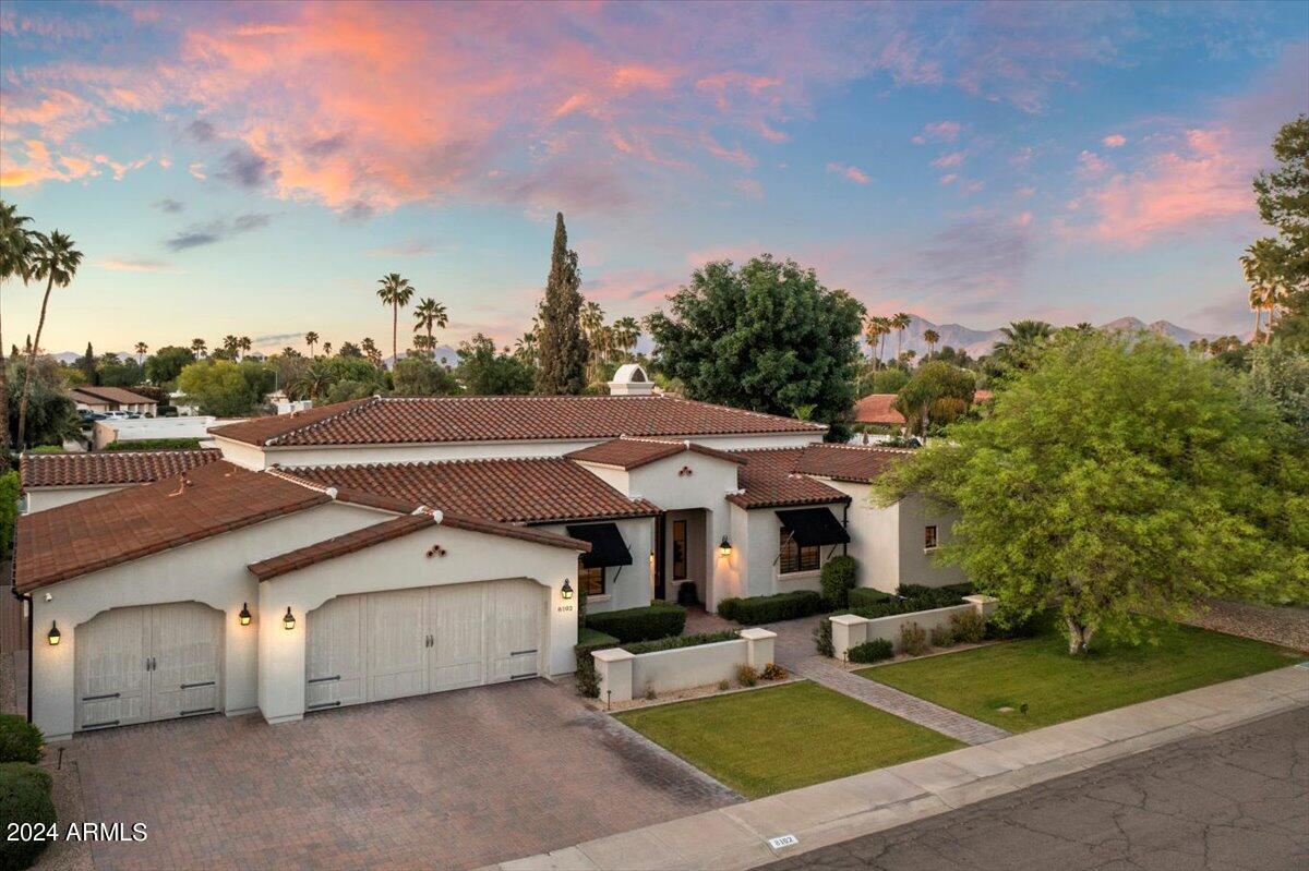 8102 E Del Joya Drive