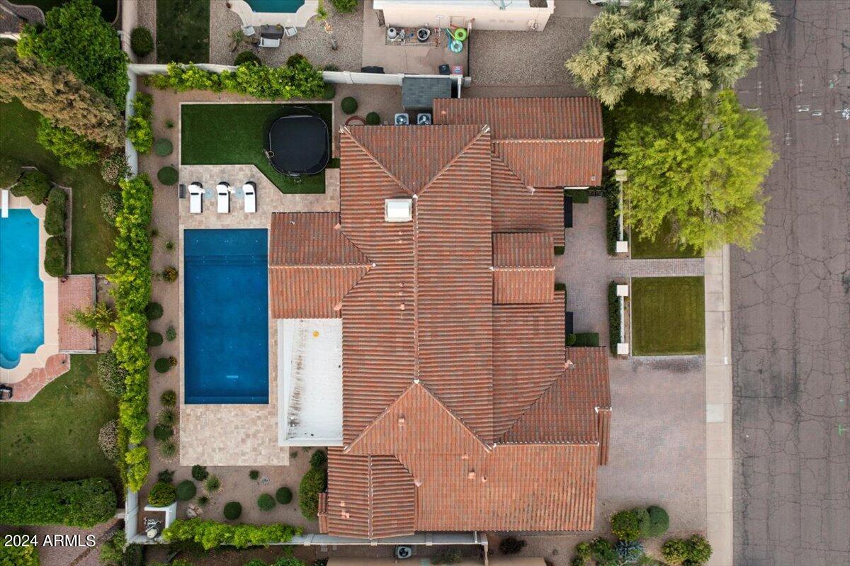 8102 E Del Joya Drive