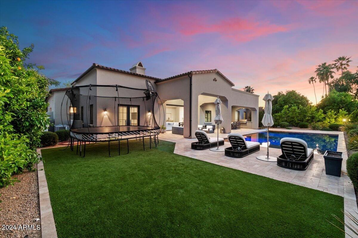 8102 E Del Joya Drive