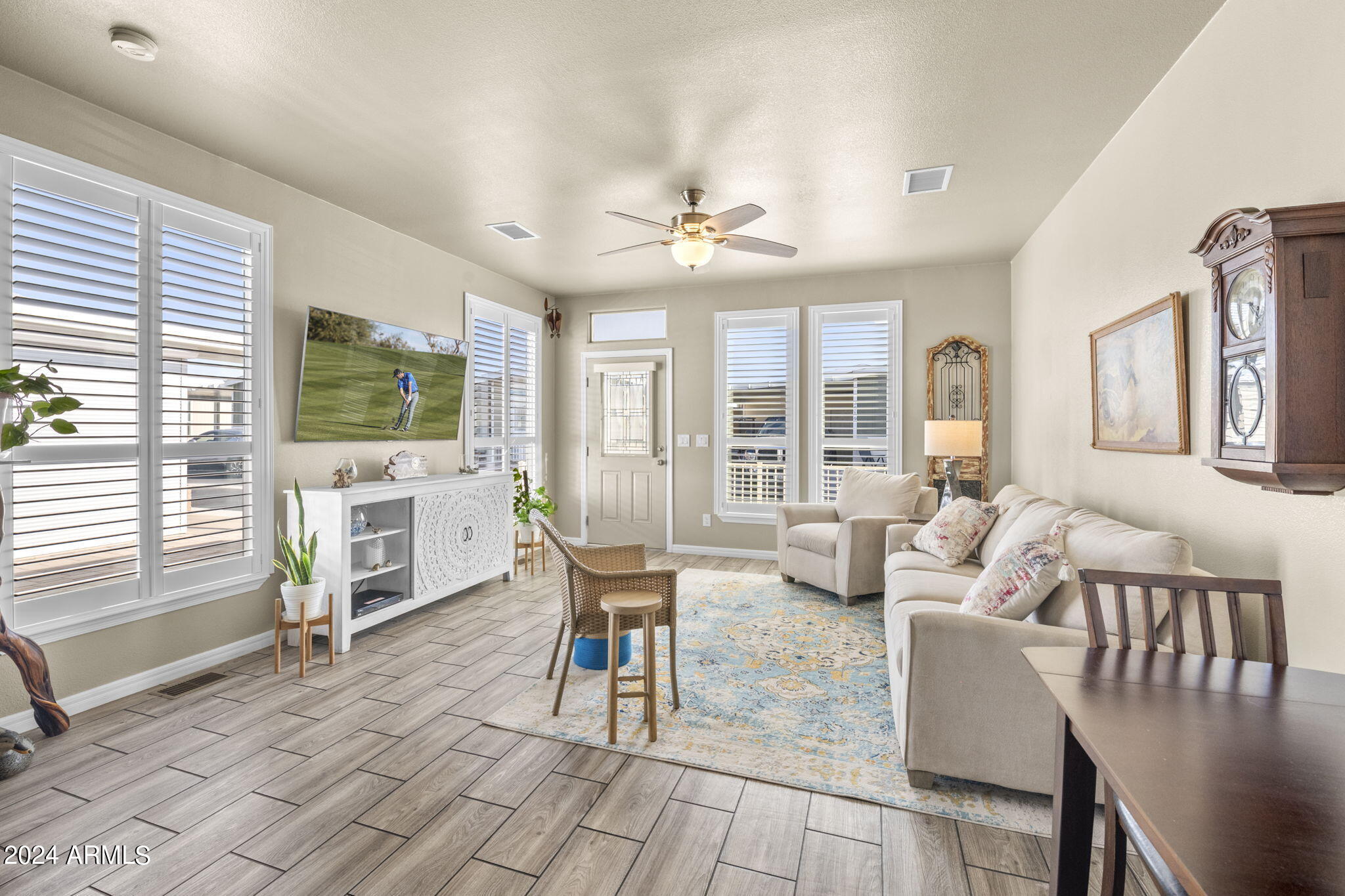 650 N Hawes Road # 3522