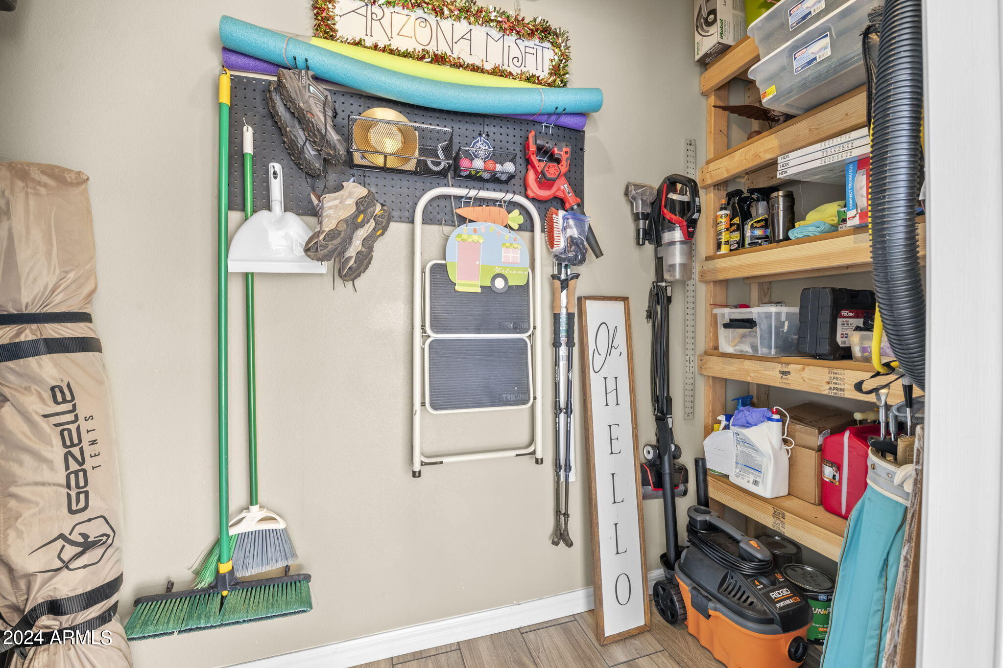 650 N Hawes Road # 3522