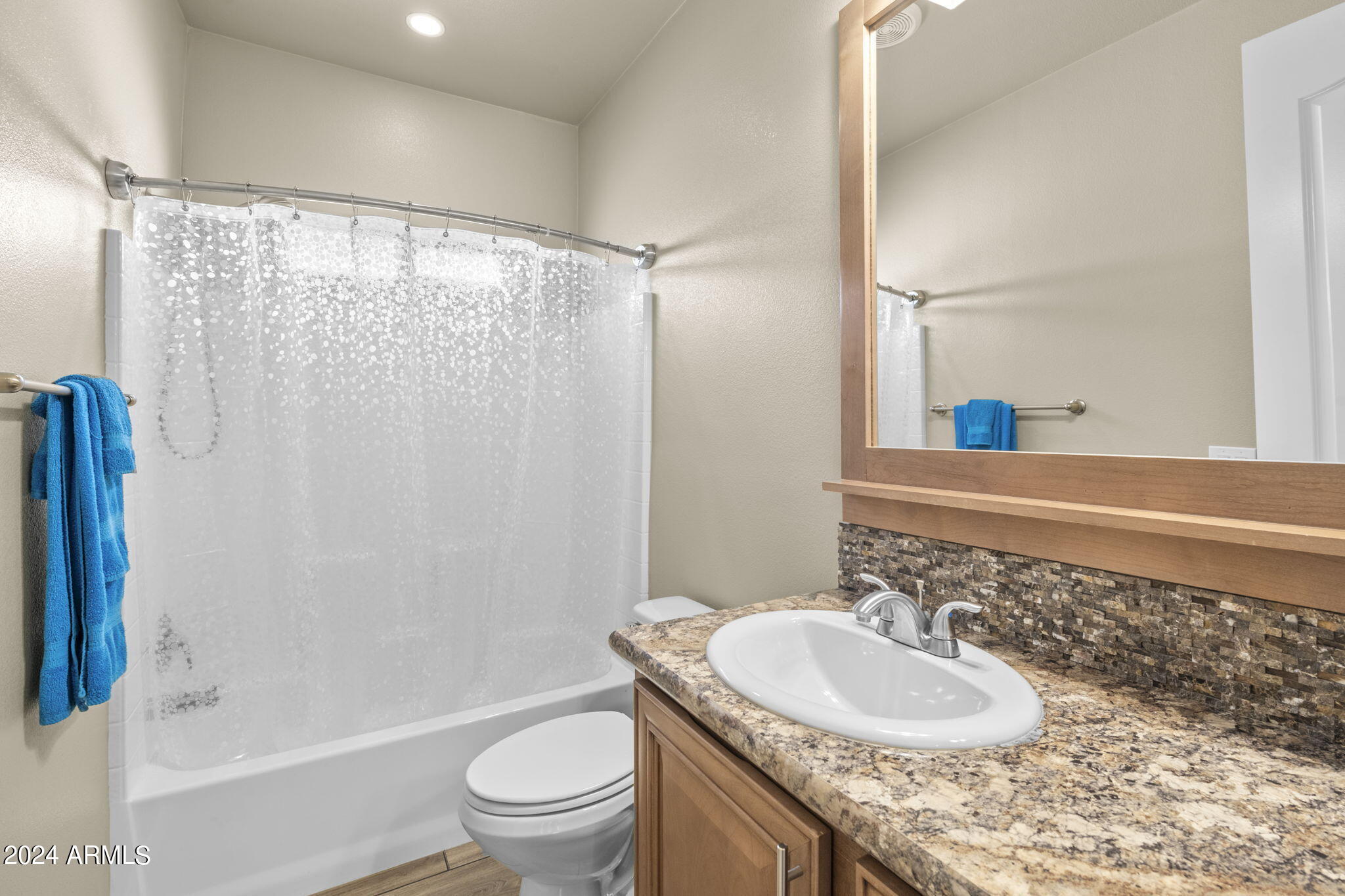 650 N Hawes Road # 3522
