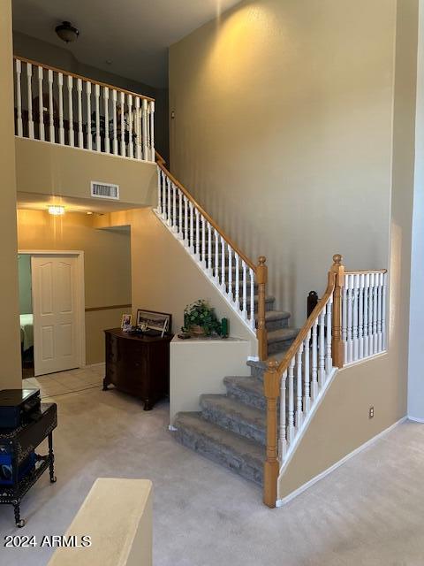 1018 E SILVERWOOD Drive