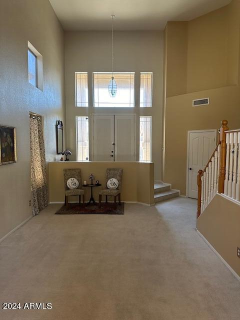 1018 E SILVERWOOD Drive