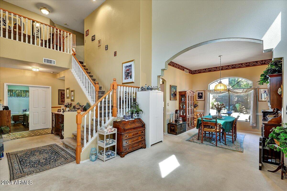 1018 E SILVERWOOD Drive