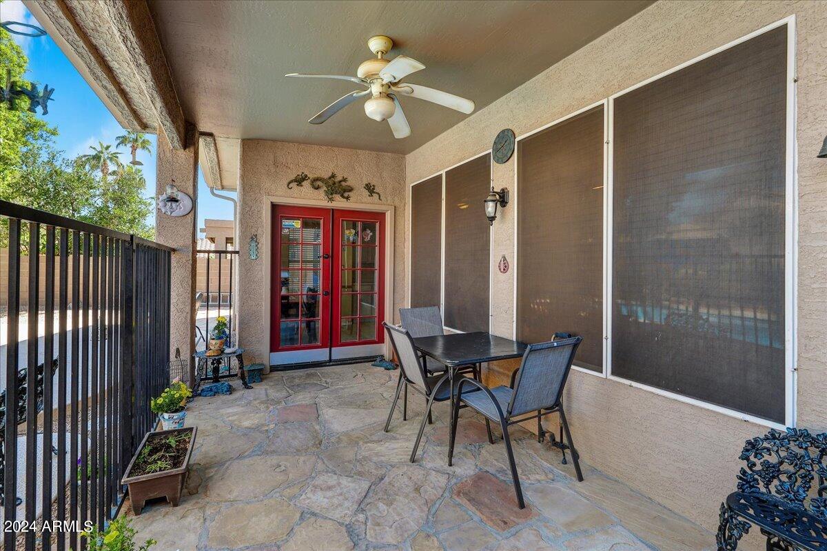 1018 E SILVERWOOD Drive