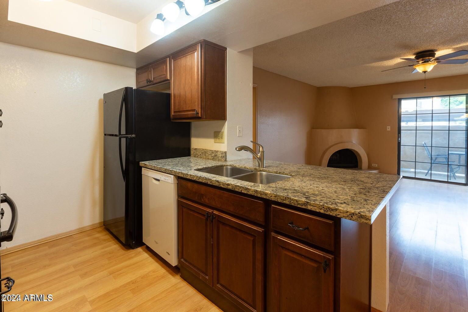 10410 N Cave Creek Road # 1016