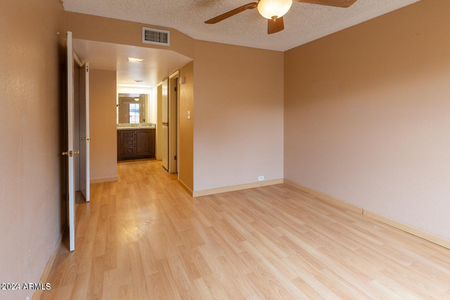 10410 N Cave Creek Road # 1016