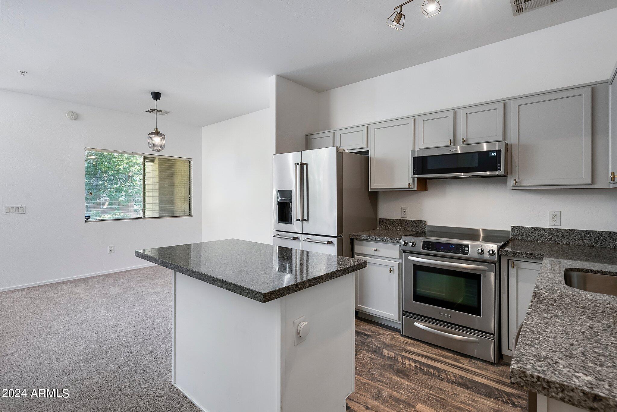 1718 W COLTER Street # 165