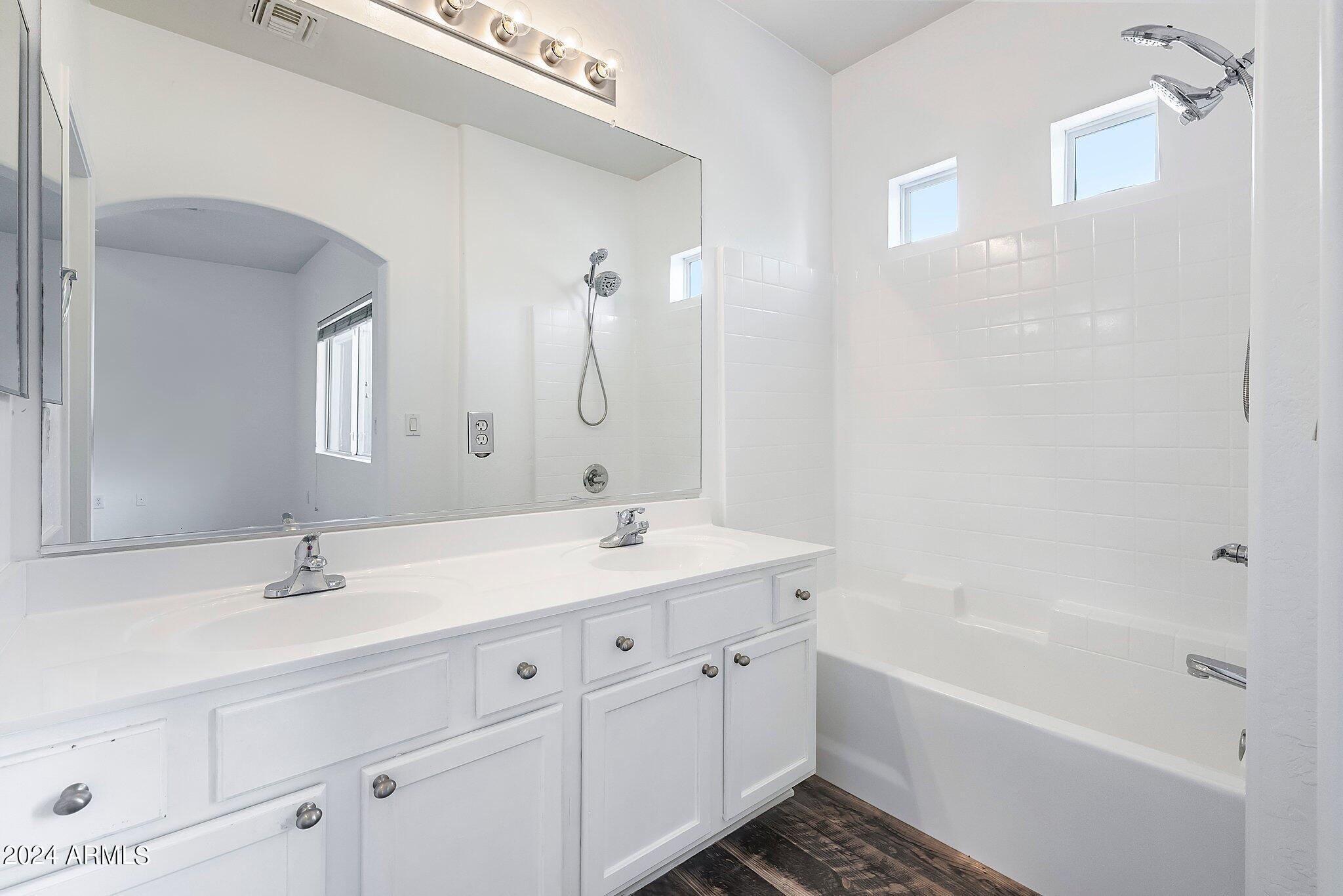 1718 W COLTER Street # 165