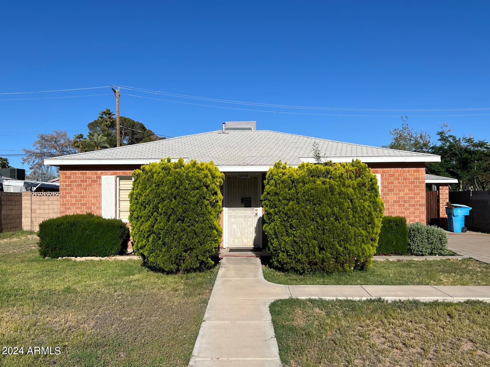 2939 N 25TH Place