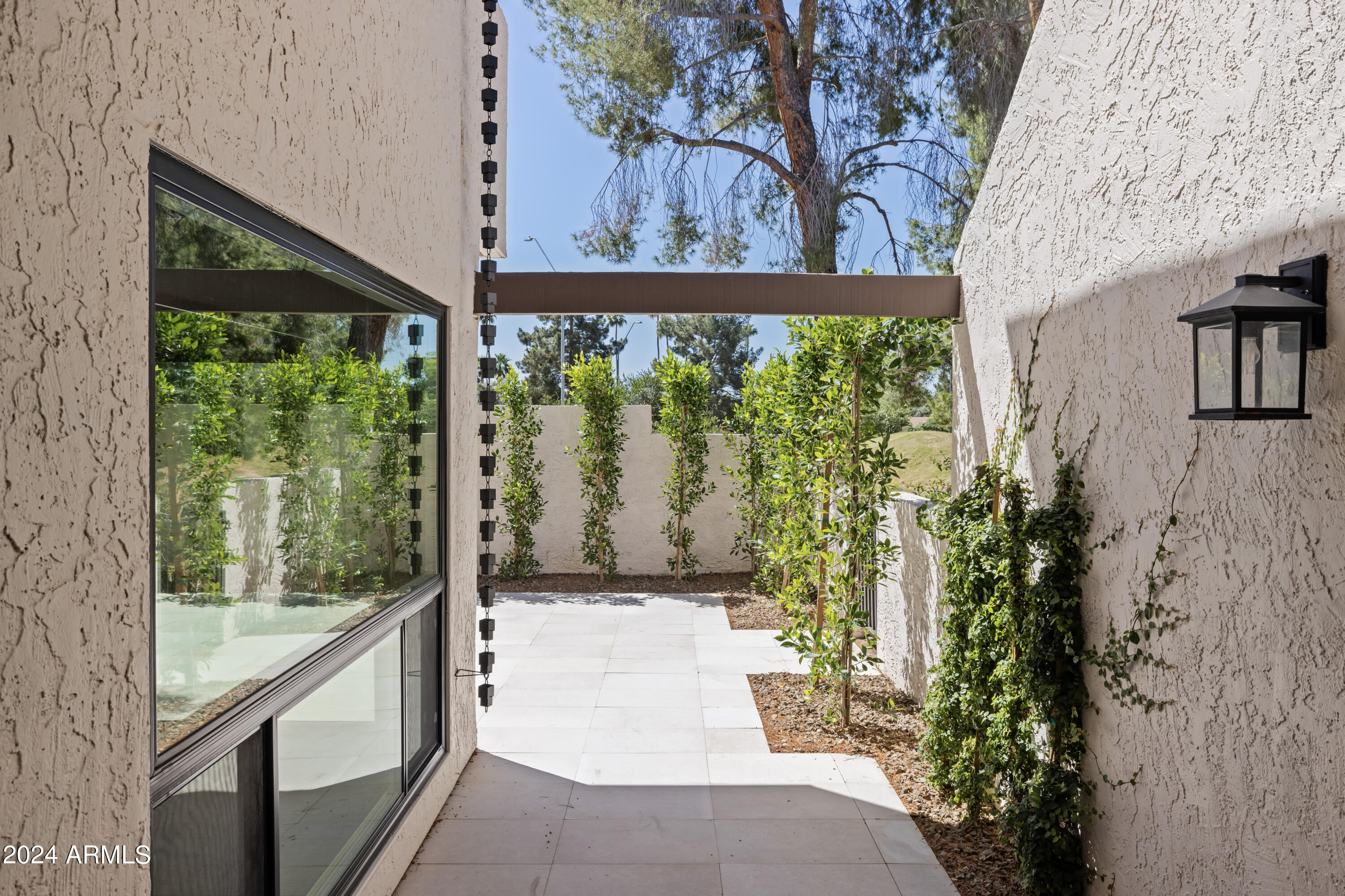 7546 E PLEASANT Run