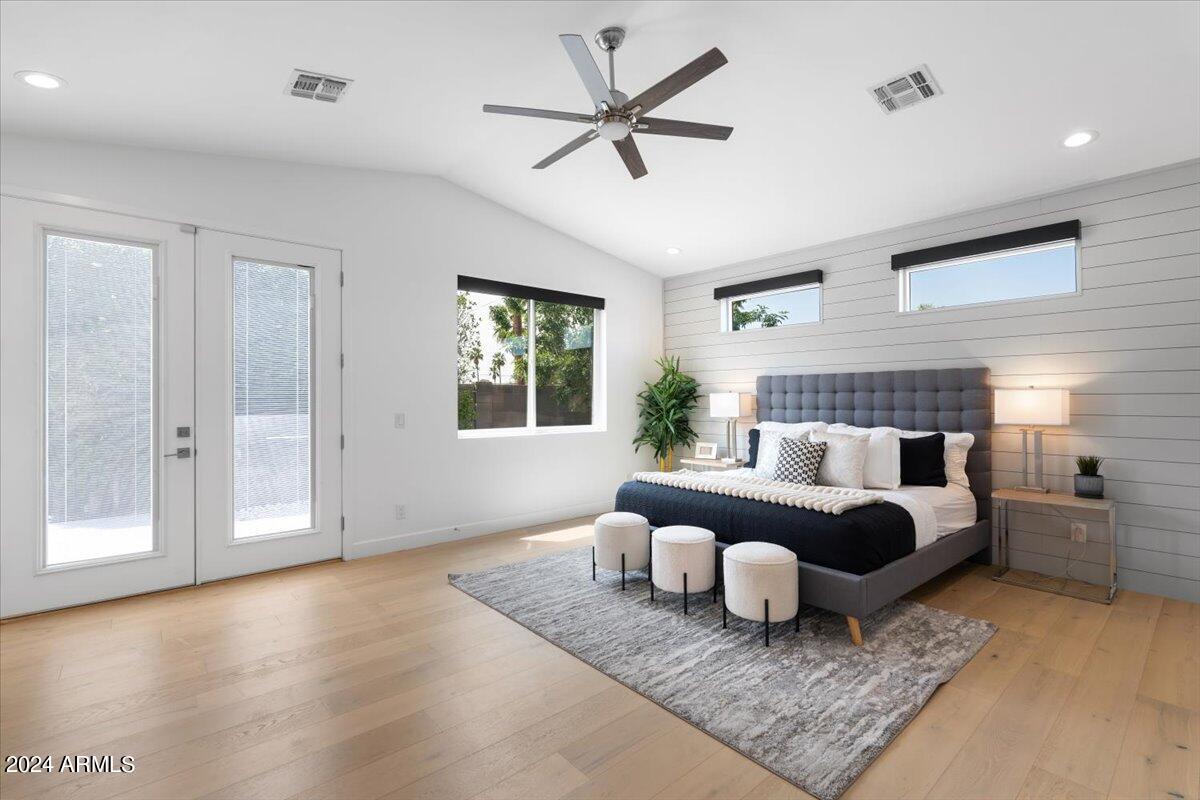 3801 E HEATHERBRAE Drive