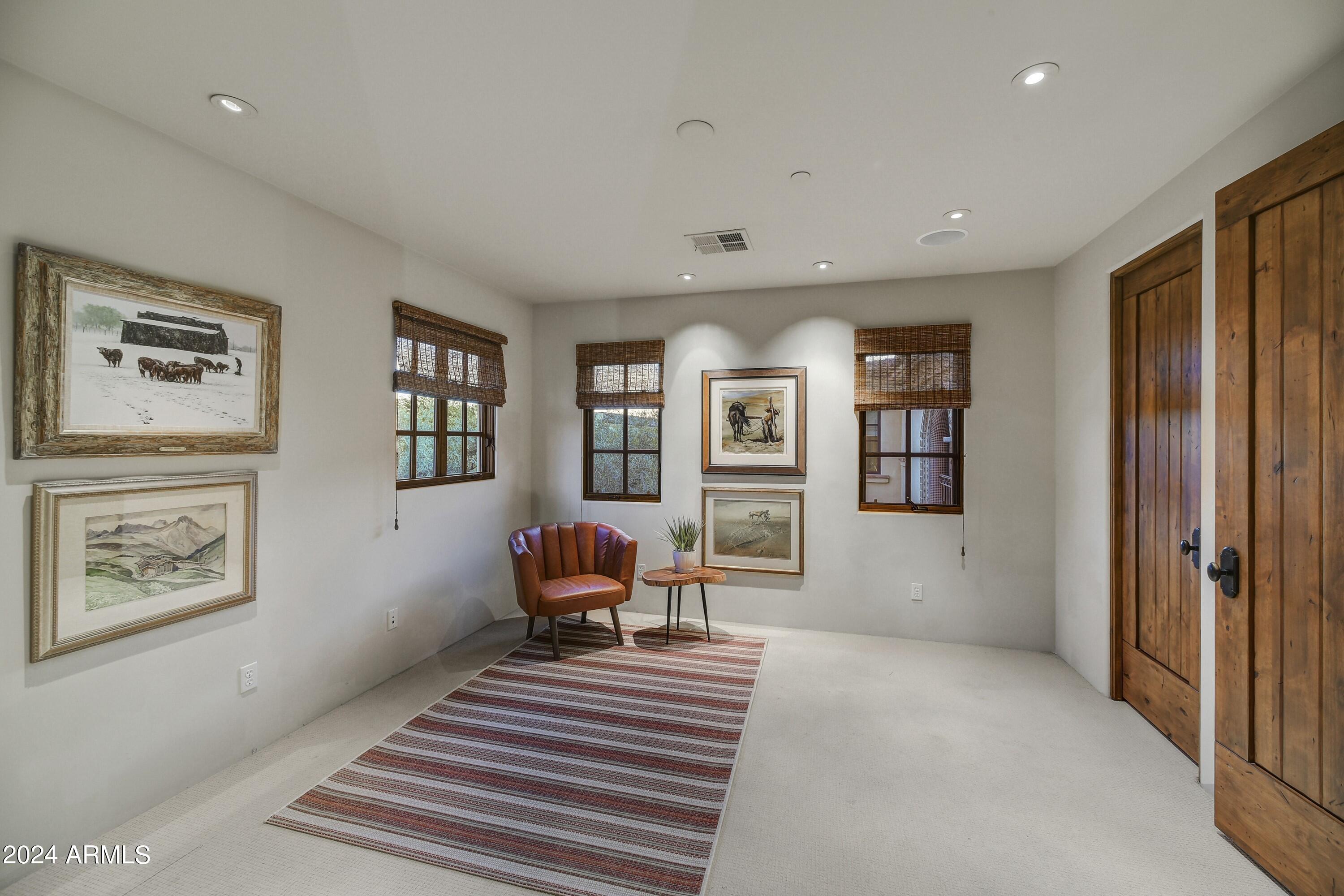 4949 E LINCOLN Drive # 13