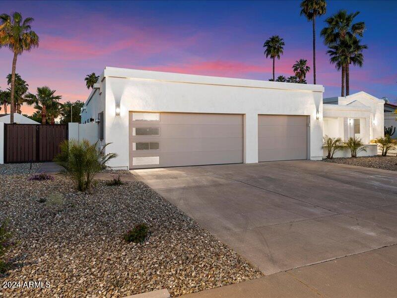 9207 N 83RD Street