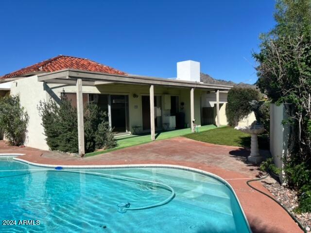 1308 E GARDENIA Drive