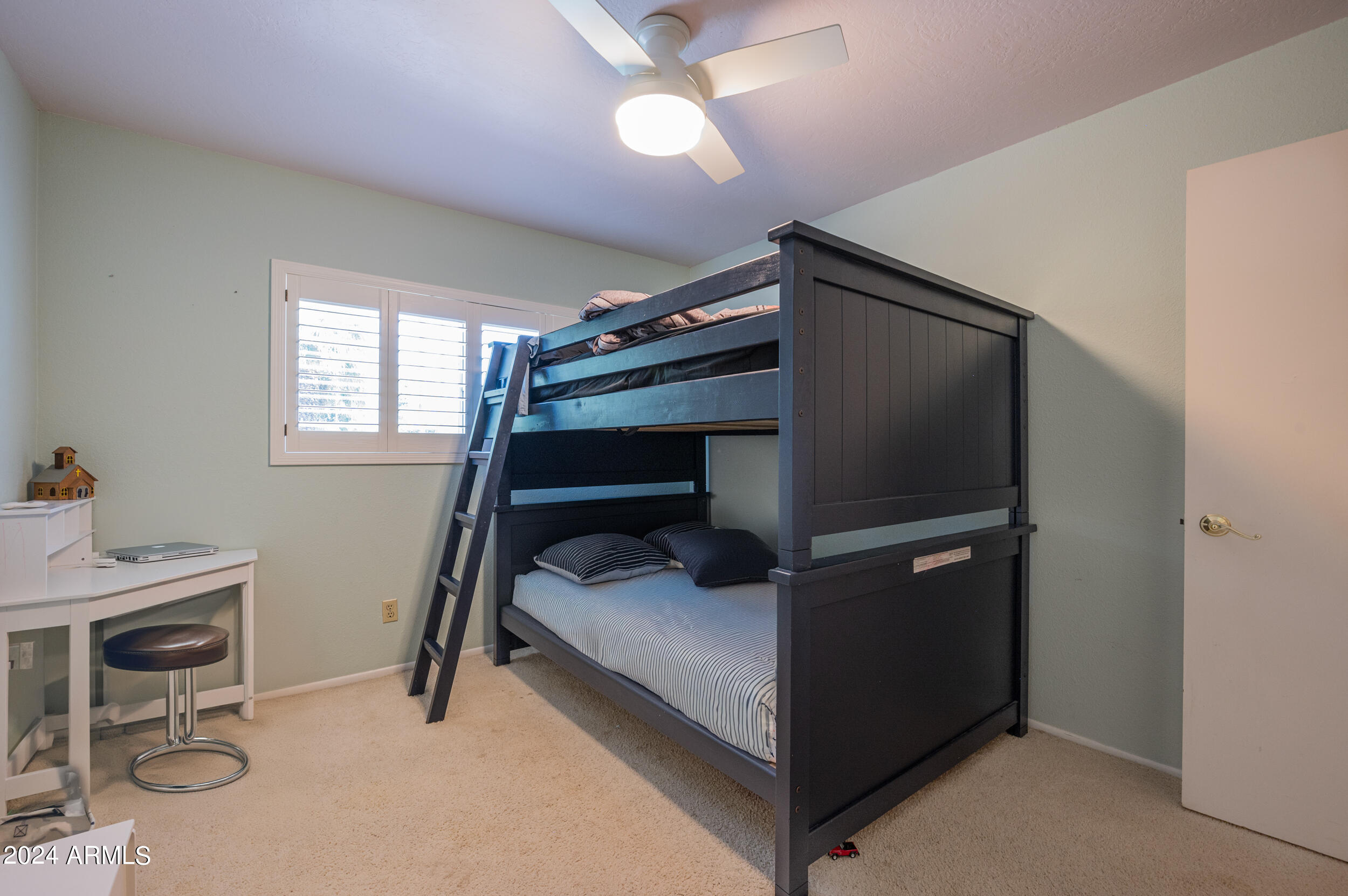 8650 E CLYDESDALE Trail