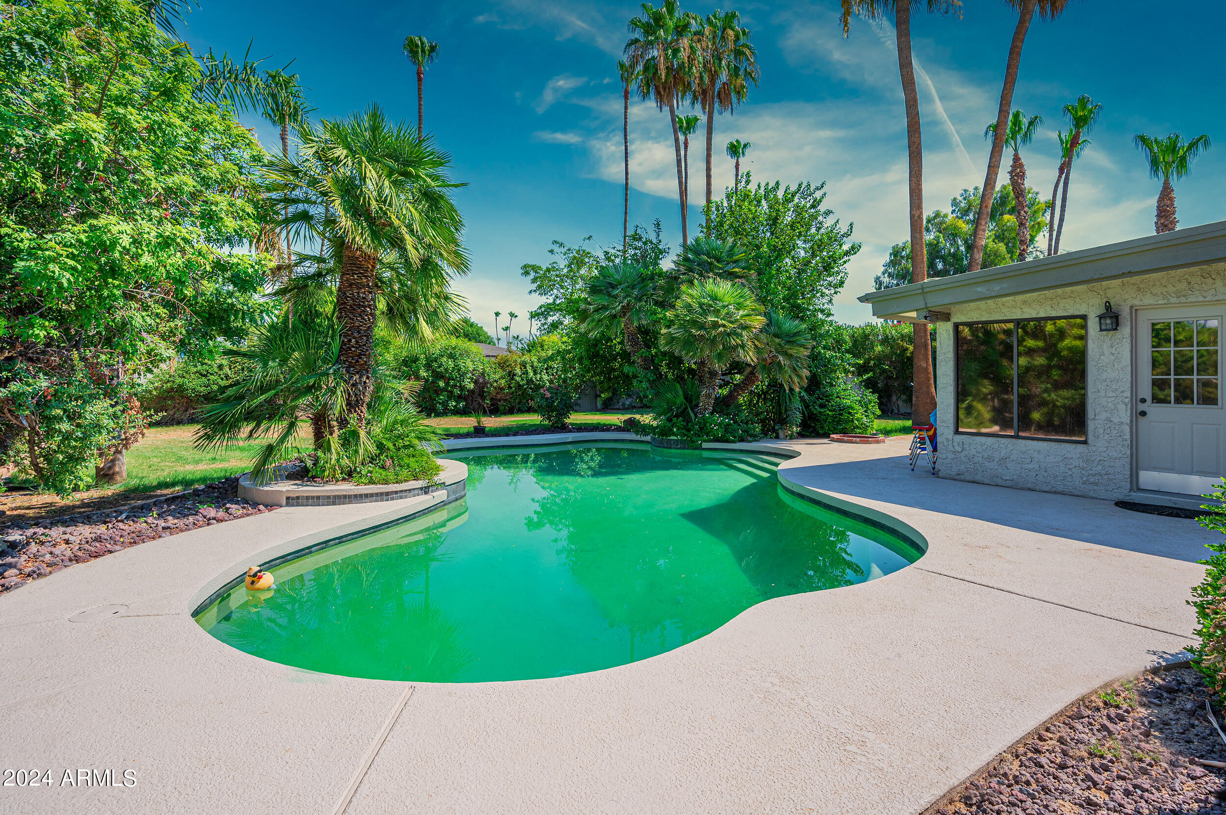 8650 E CLYDESDALE Trail