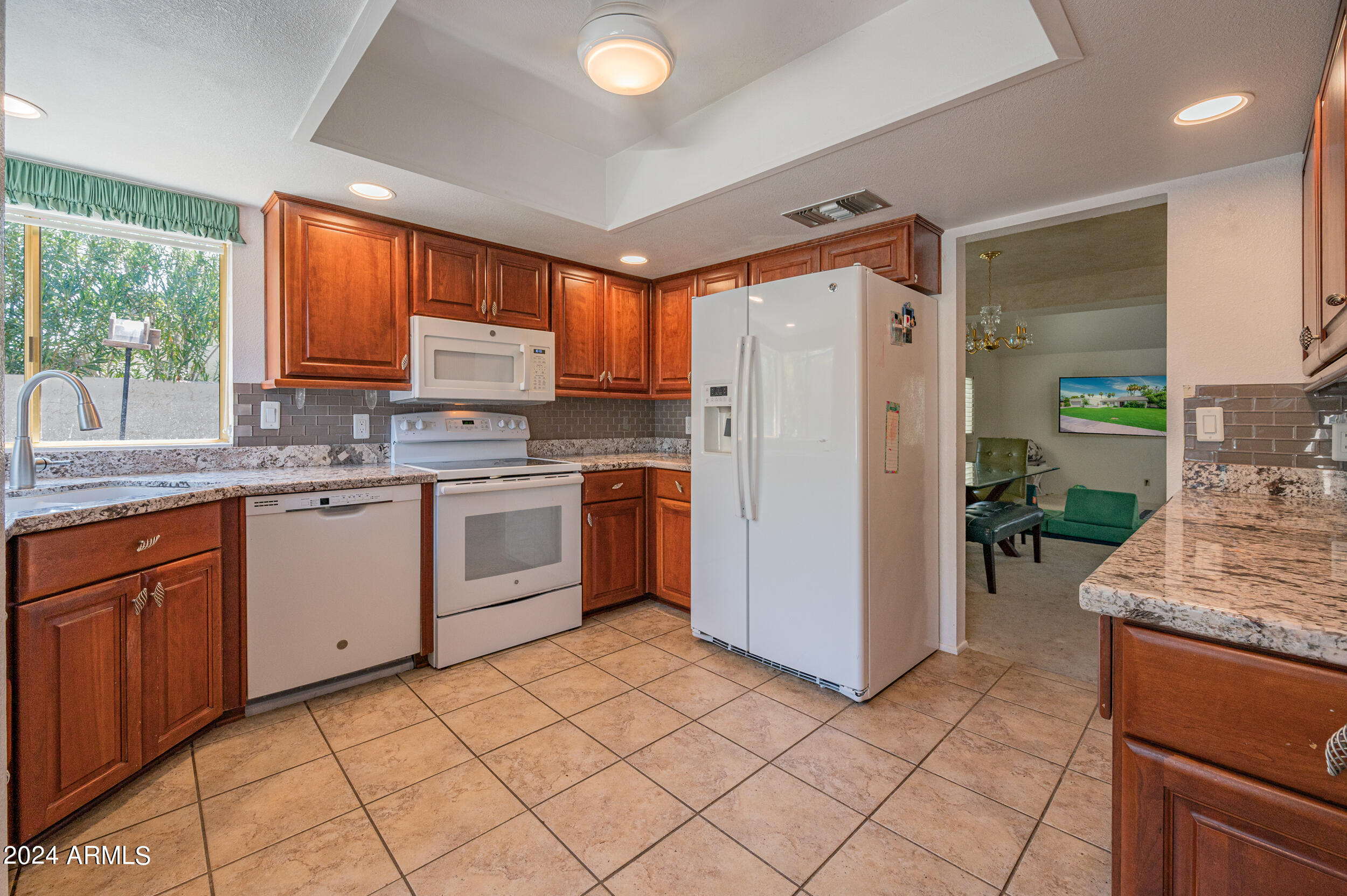 8650 E CLYDESDALE Trail