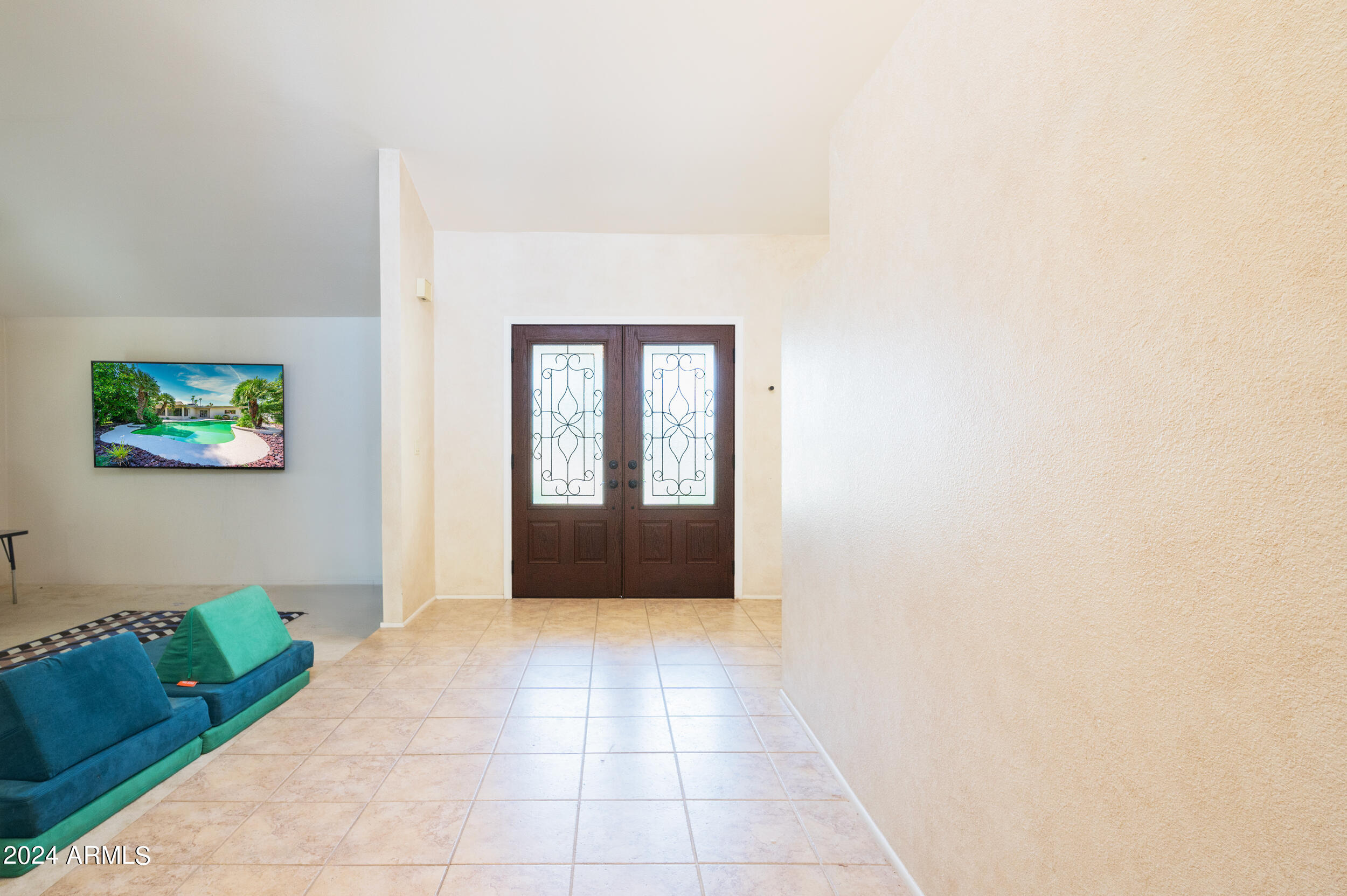 8650 E CLYDESDALE Trail